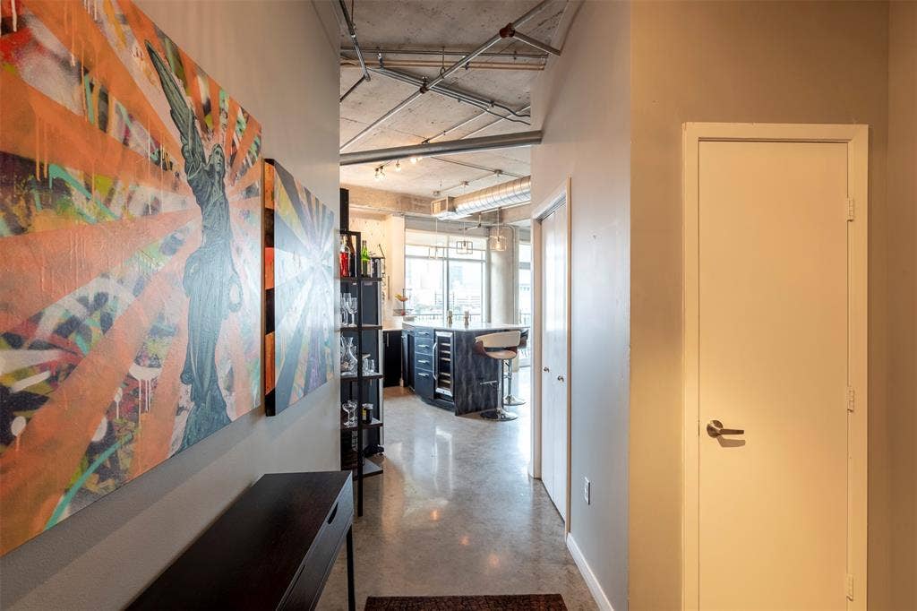 1001 Belleview Street, #707, Dallas, TX 75215 1001 Belleview Street, #707, Dallas, TX 75215