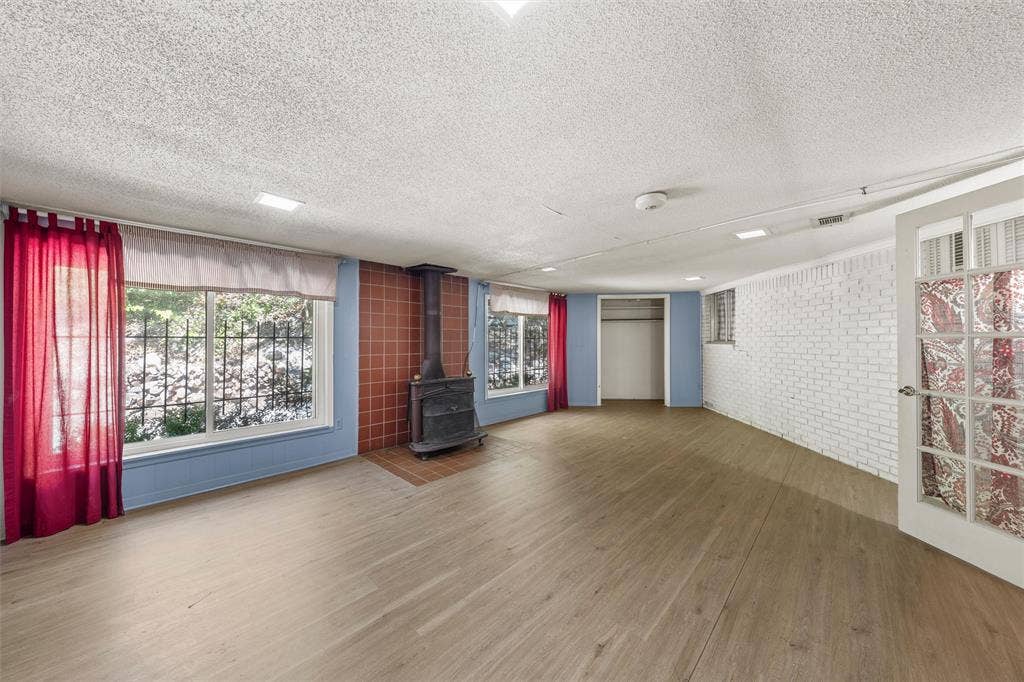 4419 Shady Glen Drive, Waco, TX 76708 4419 Shady Glen Drive, Waco, TX 76708