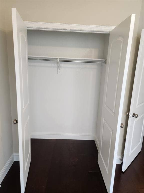 5720 Robbie Road, Plano, TX 75024 Bedroom closet