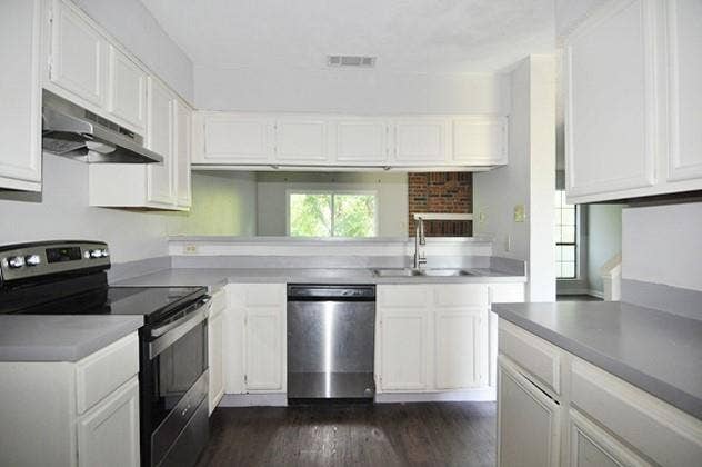Property photo for 5502 Loving Drive, #4, Garland, TX