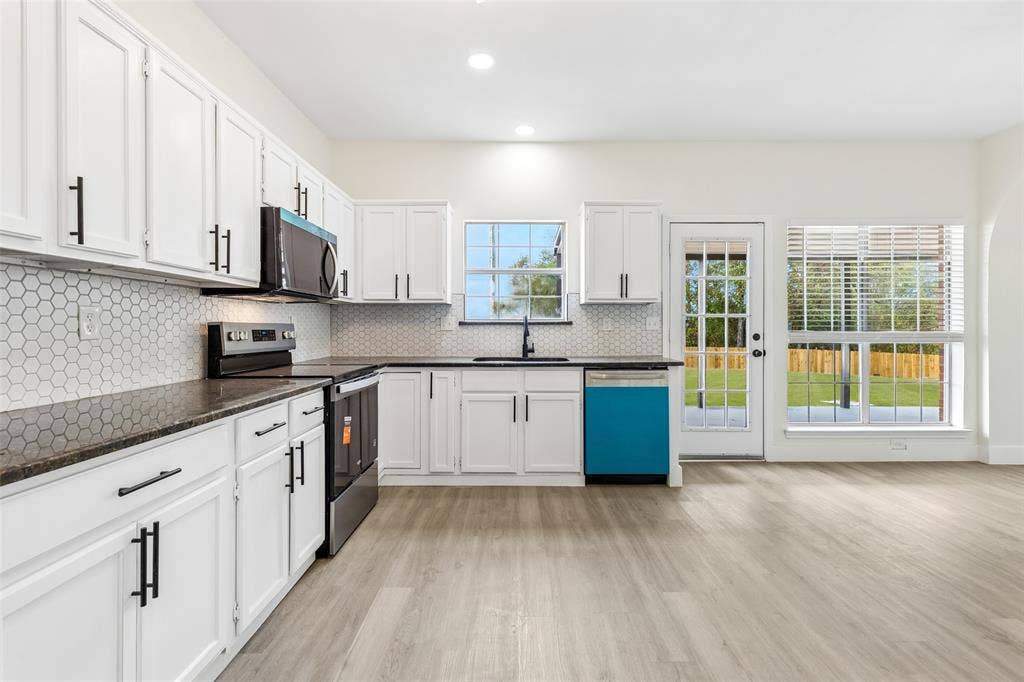 7108 Cadillac Boulevard, Arlington, TX 76016 7108 Cadillac Boulevard, Arlington, TX 76016
