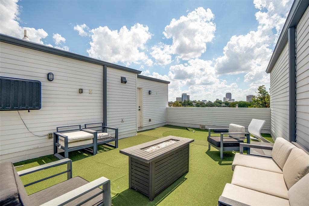 4301 Bowser Avenue, #104, Dallas, TX 75219 4301 Bowser Avenue, #104, Dallas, TX 75219