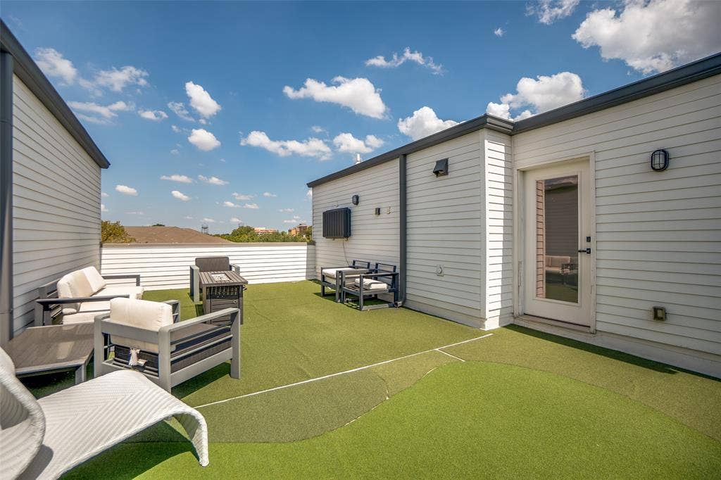 4301 Bowser Avenue, #104, Dallas, TX 75219 4301 Bowser Avenue, #104, Dallas, TX 75219
