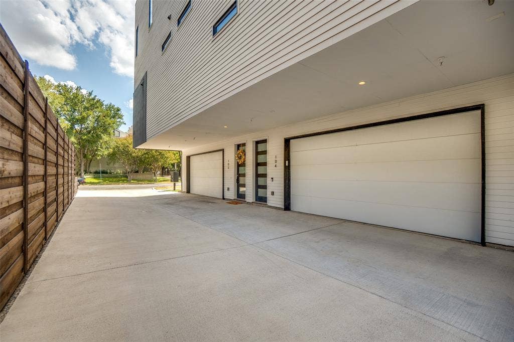 4301 Bowser Avenue, #104, Dallas, TX 75219 4301 Bowser Avenue, #104, Dallas, TX 75219