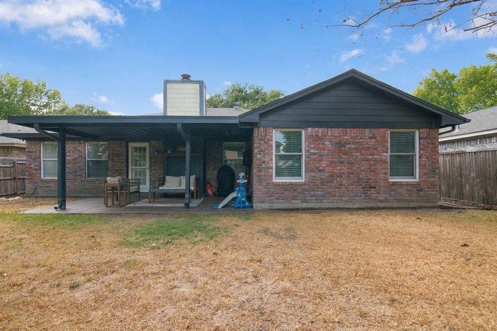 6832 Lyndale Drive, Watauga, TX 76148 6832 Lyndale Drive, Watauga, TX 76148