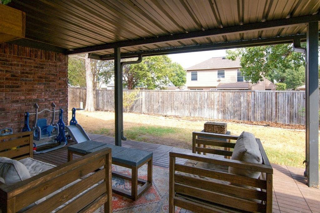 6832 Lyndale Drive, Watauga, TX 76148 6832 Lyndale Drive, Watauga, TX 76148