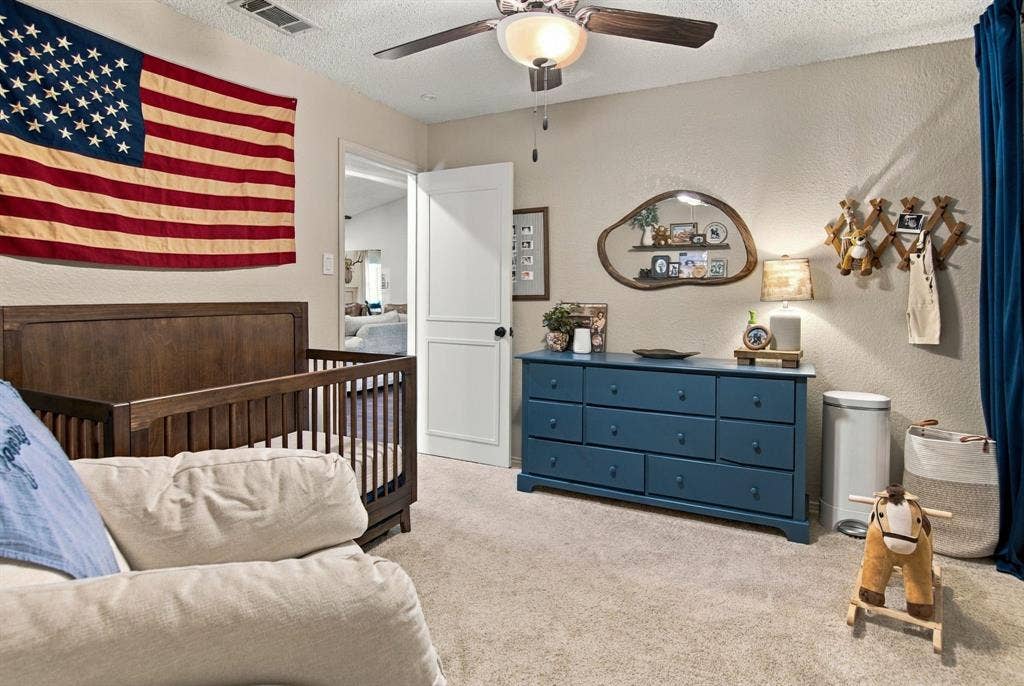 6832 Lyndale Drive, Watauga, TX 76148 6832 Lyndale Drive, Watauga, TX 76148