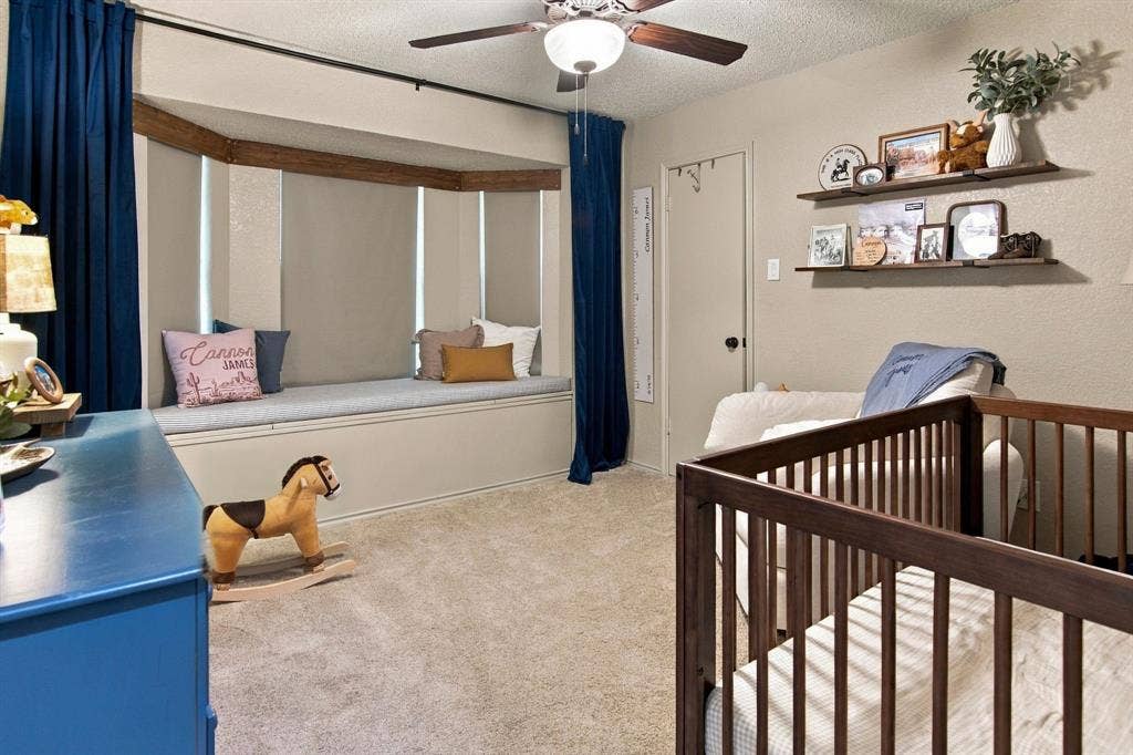 6832 Lyndale Drive, Watauga, TX 76148 6832 Lyndale Drive, Watauga, TX 76148