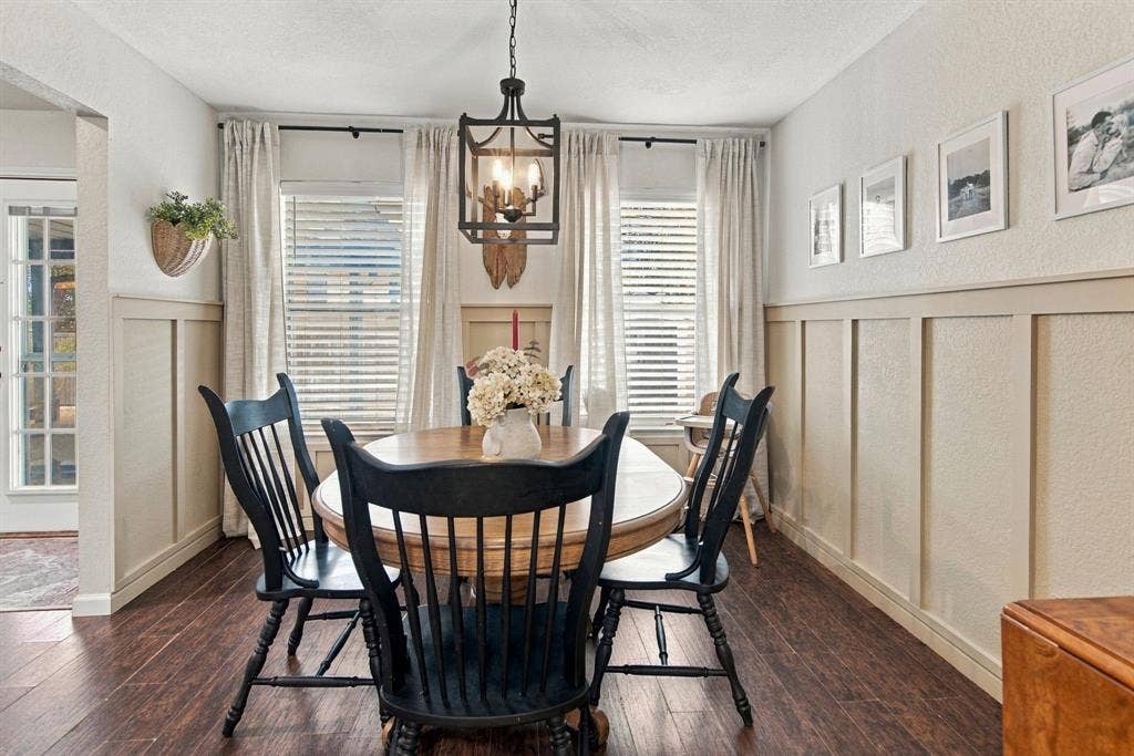 6832 Lyndale Drive, Watauga, TX 76148 6832 Lyndale Drive, Watauga, TX 76148