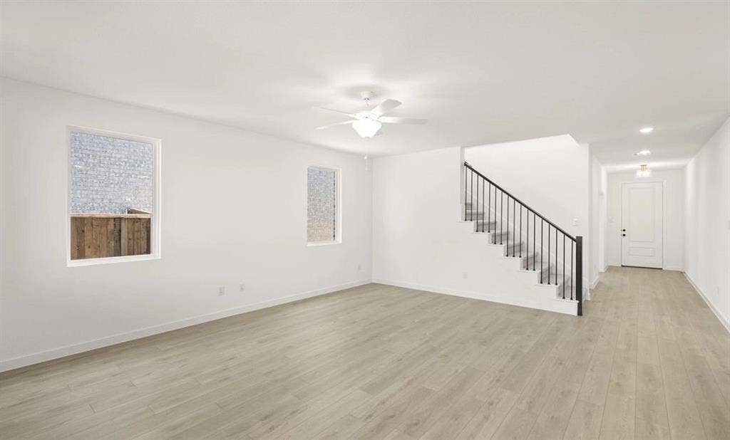 633 Tyronza Drive, Justin, TX 76247 Family Room Representative Photo
