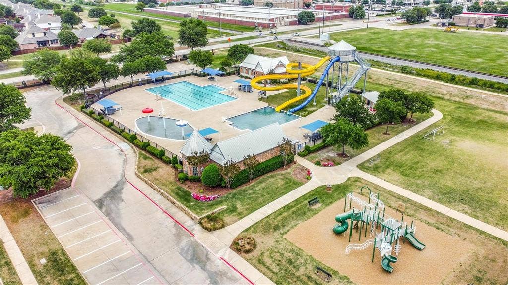 534 Windward Drive, Murphy, TX 75094 Maxwell Creek amenities
