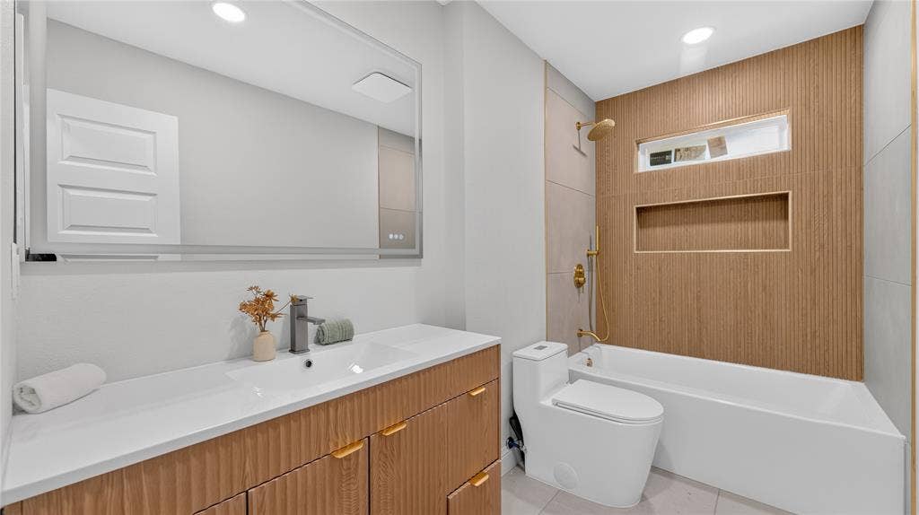 3757 Blue Trace Lane, Farmers Branch, TX 75244 3757 Blue Trace Lane, Farmers Branch, TX 75244
