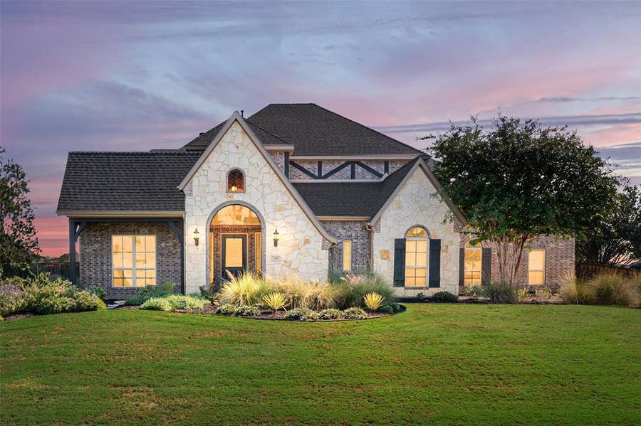 Property photo for 185 Whistling Duck Lane, Double Oak, TX