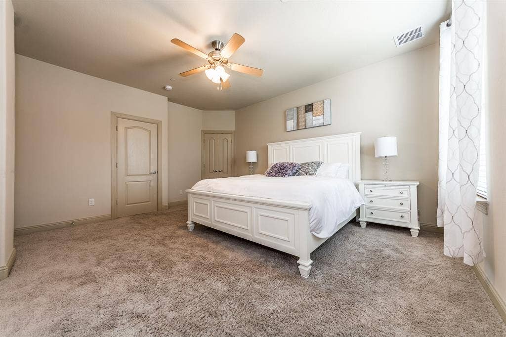 5722 Kate Avenue, Plano, TX 75024 5722 Kate Avenue, Plano, TX 75024