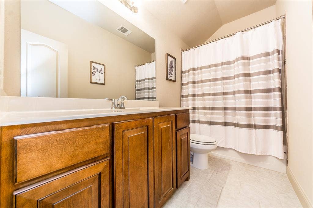 5722 Kate Avenue, Plano, TX 75024 5722 Kate Avenue, Plano, TX 75024