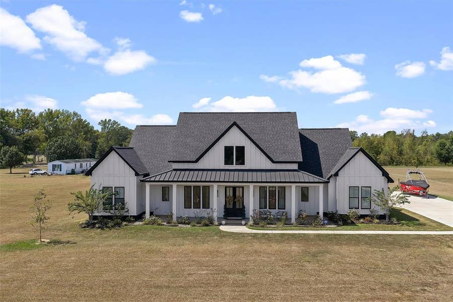 Property photo for 151 Mor Pvt Drive, Frierson, LA