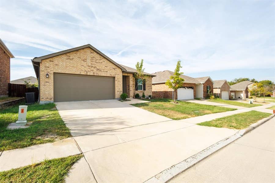 Property photo for 817 Cedar Elm Drive, Anna, TX