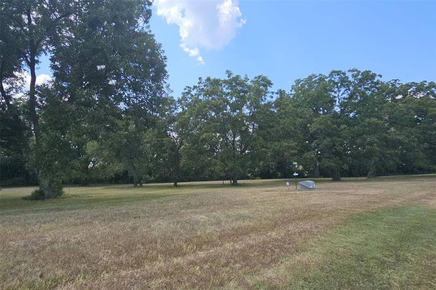 Property photo for 0 Southpoint Drive Lot 1-R, Streetman, TX