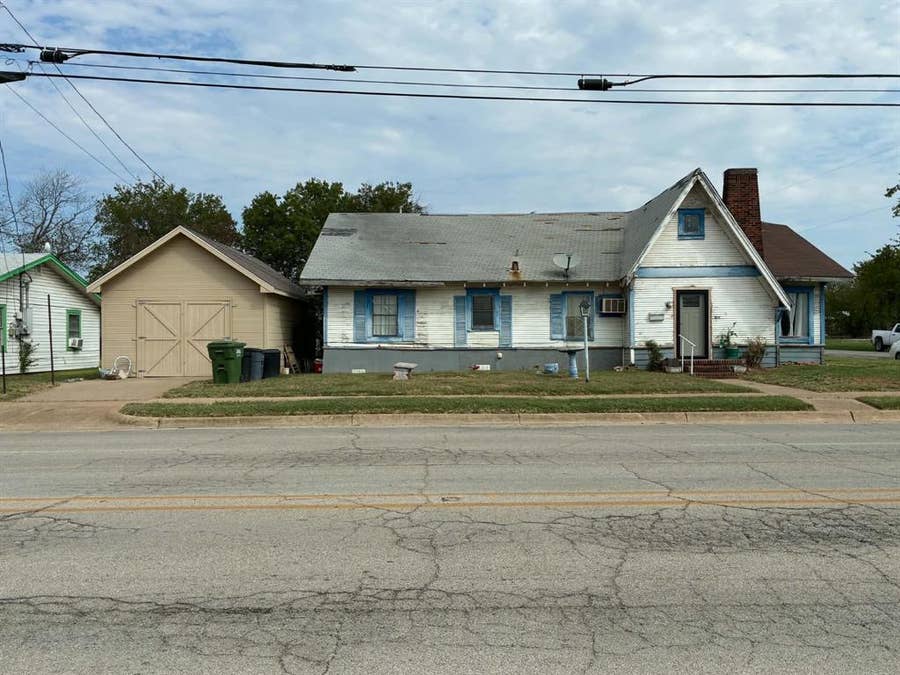 Property photo for 315 Martin Luther King Jr Street, Mineral Wells, TX