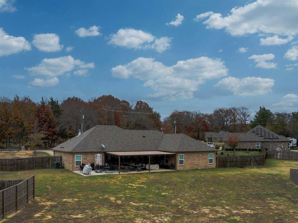 853 County Road 37, Tyler, TX 75706 853 County Road 37, Tyler, TX 75706