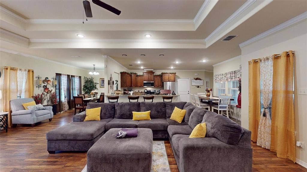853 County Road 37, Tyler, TX 75706 853 County Road 37, Tyler, TX 75706