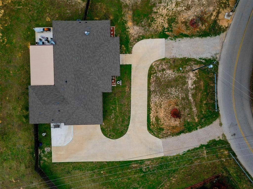 853 County Road 37, Tyler, TX 75706 853 County Road 37, Tyler, TX 75706