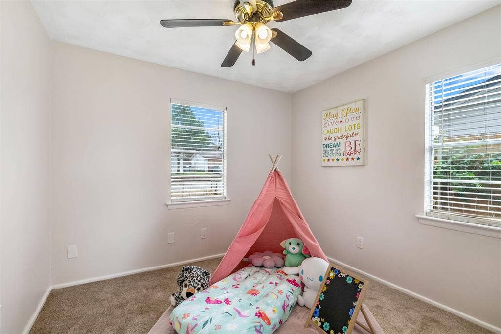 517 Aransas Drive, Euless, TX 76039 517 Aransas Drive, Euless, TX 76039