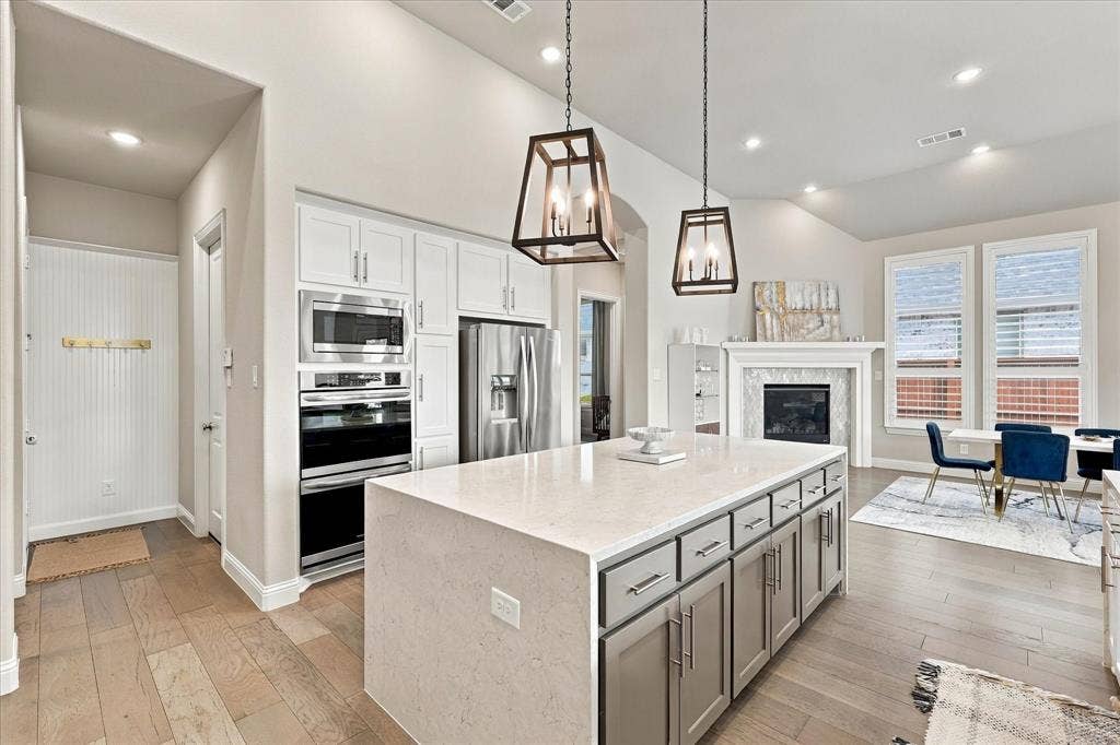 9308 Pecan Woods Trail, Argyle, TX 76226 9308 Pecan Woods Trail, Argyle, TX 76226