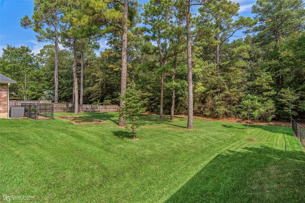 2921 N Pointe Drive, Shreveport, LA 71106