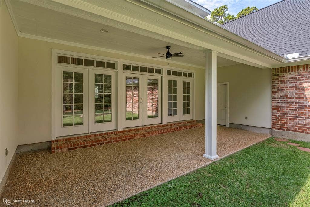 2921 N Pointe Drive, Shreveport, LA 71106