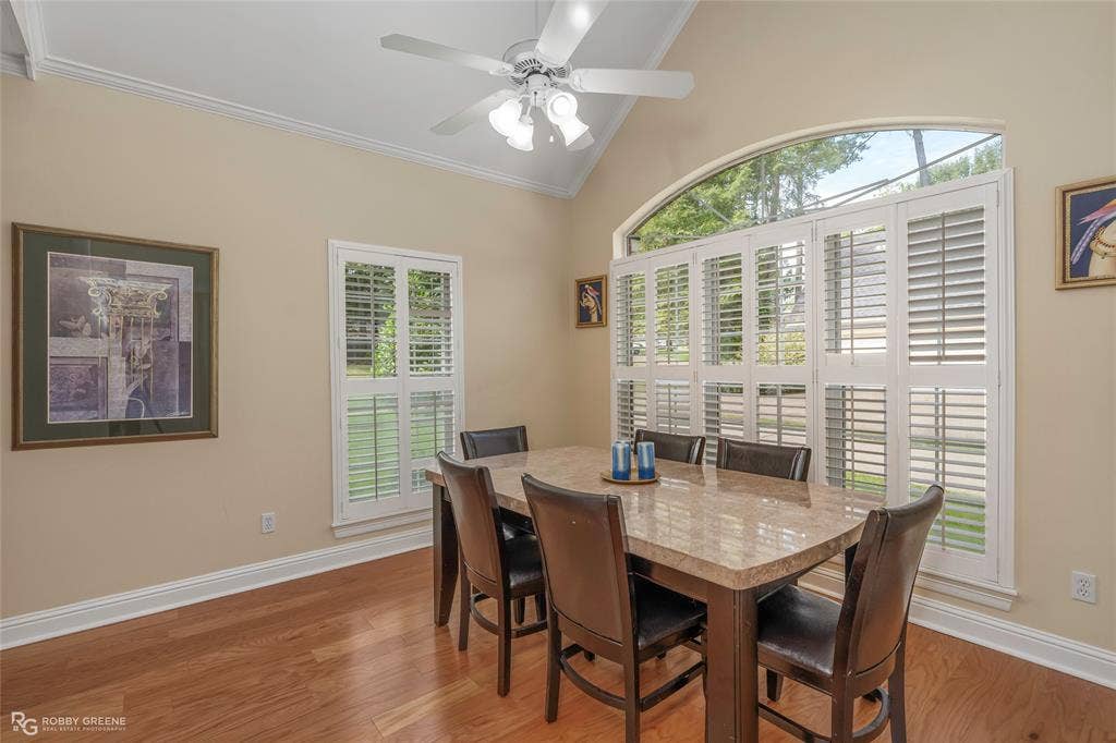 2921 N Pointe Drive, Shreveport, LA 71106