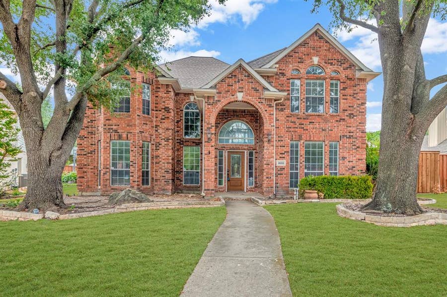 Property photo for 2632 Newcastle Drive, Carrollton, TX