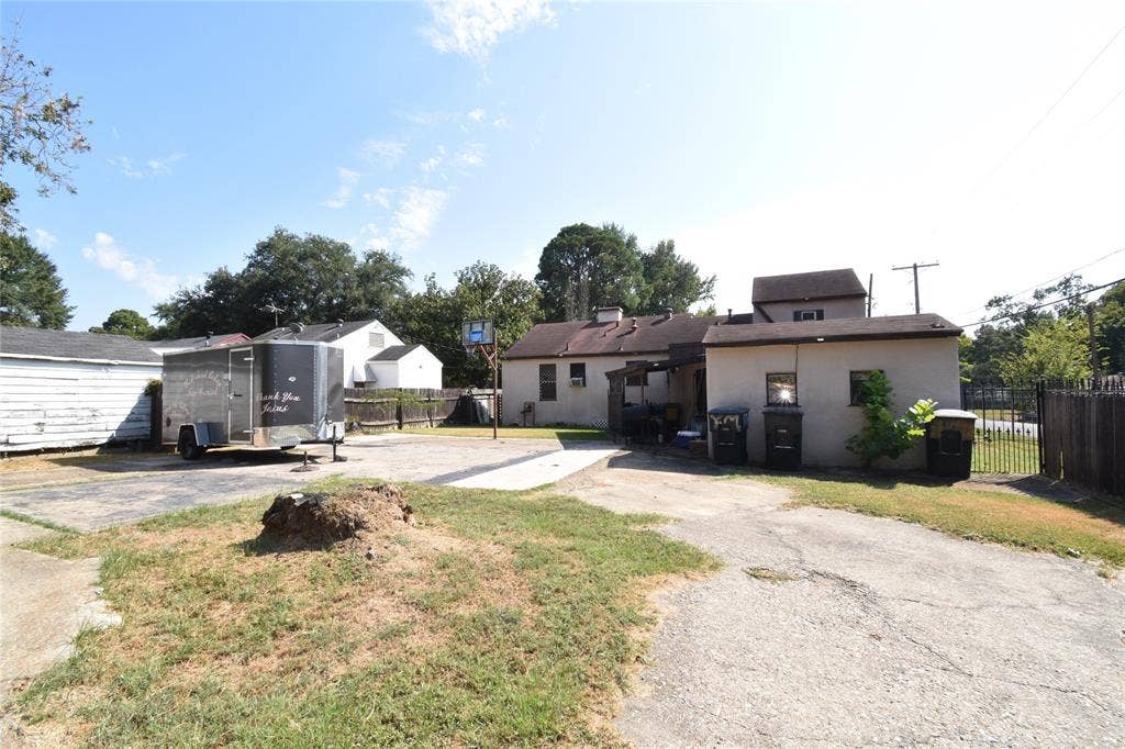 1760 Alma Street, Shreveport, LA 71108 1760 Alma Street, Shreveport, LA 71108