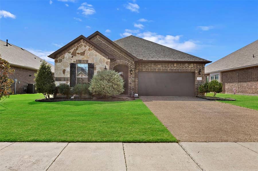 Property photo for 616 Spruce Trail, Forney, TX