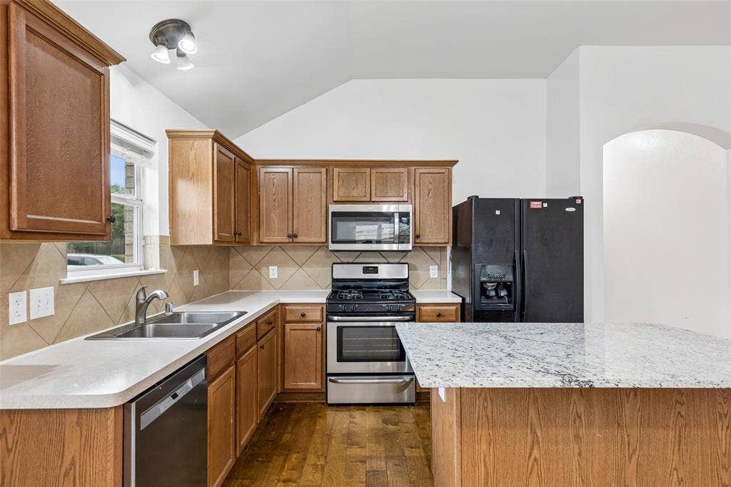 413 Sandy Lane, Royse City, TX 75189 413 Sandy Lane, Royse City, TX 75189