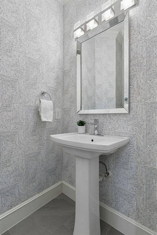 90 Seis Lagos Trail, Lucas, TX 75098 Powder Bath