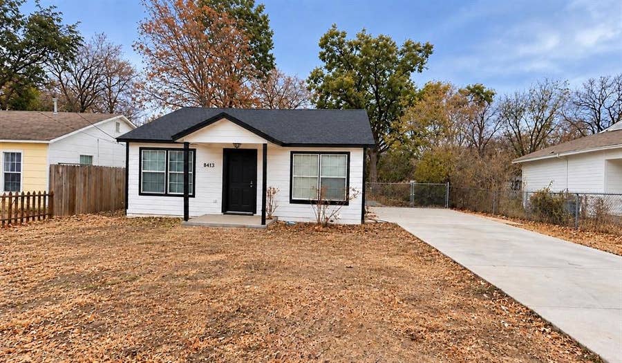 Property photo for 8413 White Settlement Road, White Settlement, TX
