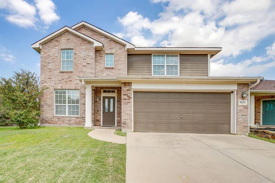 Property photo for 3601 Hudgins Ranch Road, Fort Worth, TX