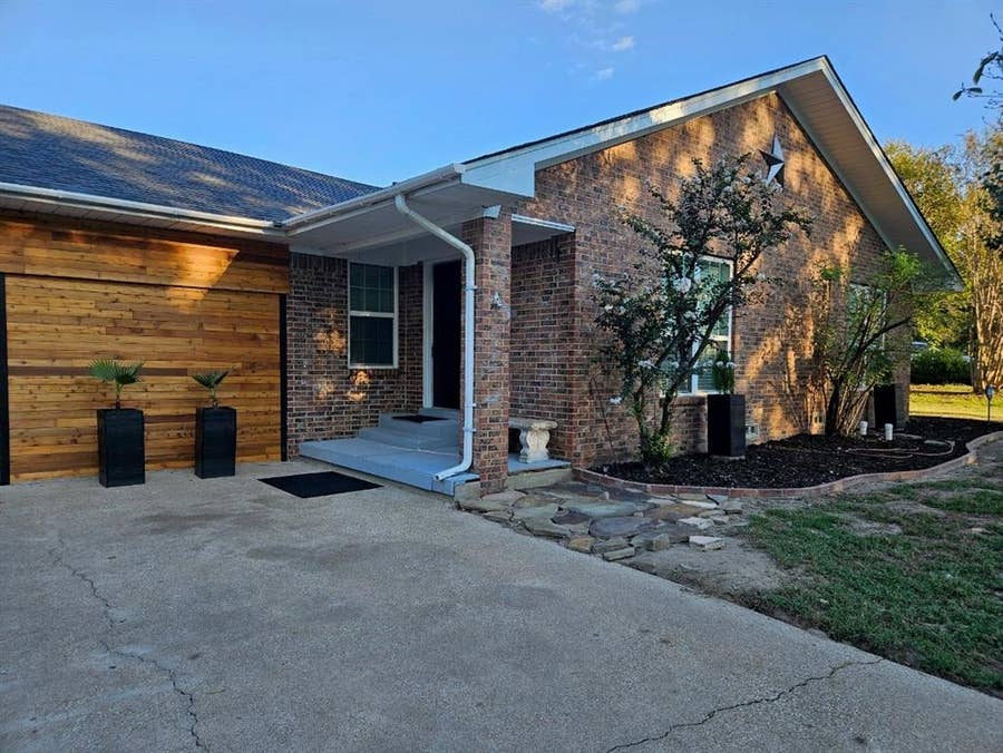Property photo for 211 Francis Drive, Lindale, TX