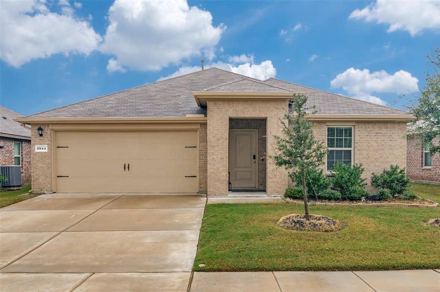 Property photo for 2944 Shoemaker Drive, Royse City, TX