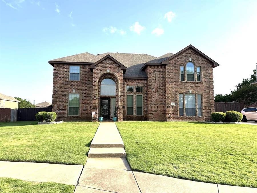 Property photo for 104 Misty Glen Lane, Murphy, TX