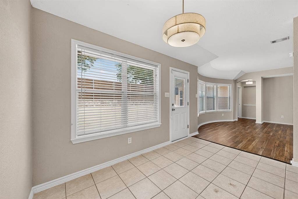 1214 Lake Trail Court, Wylie, TX 75098 Open concept to living room