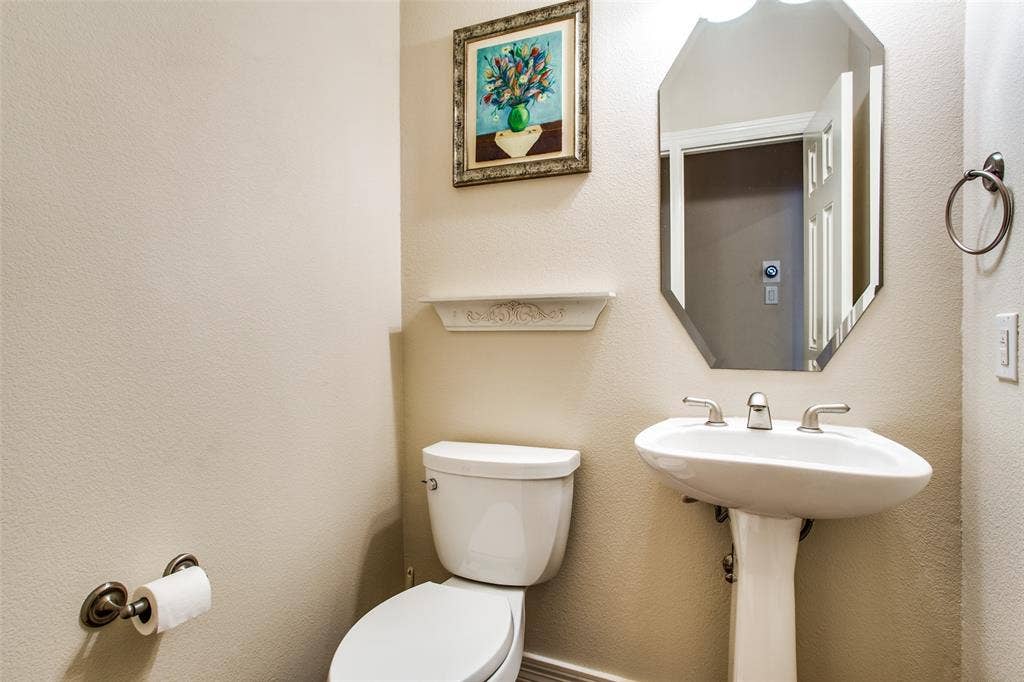 3610 Gillespie Street, #11, Dallas, TX 75219 3610 Gillespie Street, #11, Dallas, TX 75219