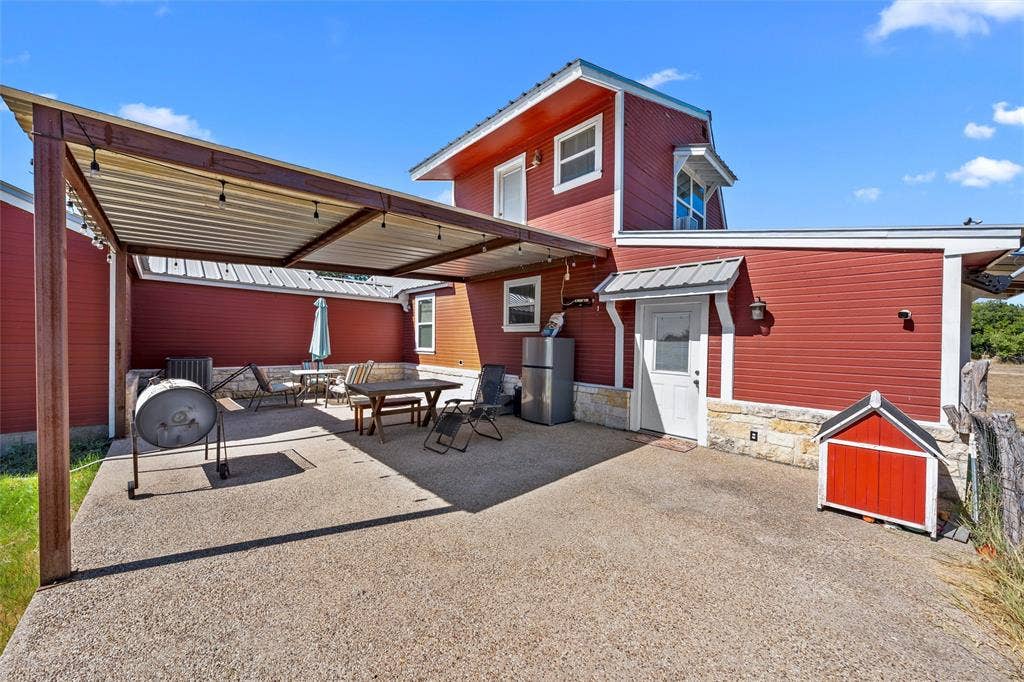 518 Warren Road, Lorena, TX 76655