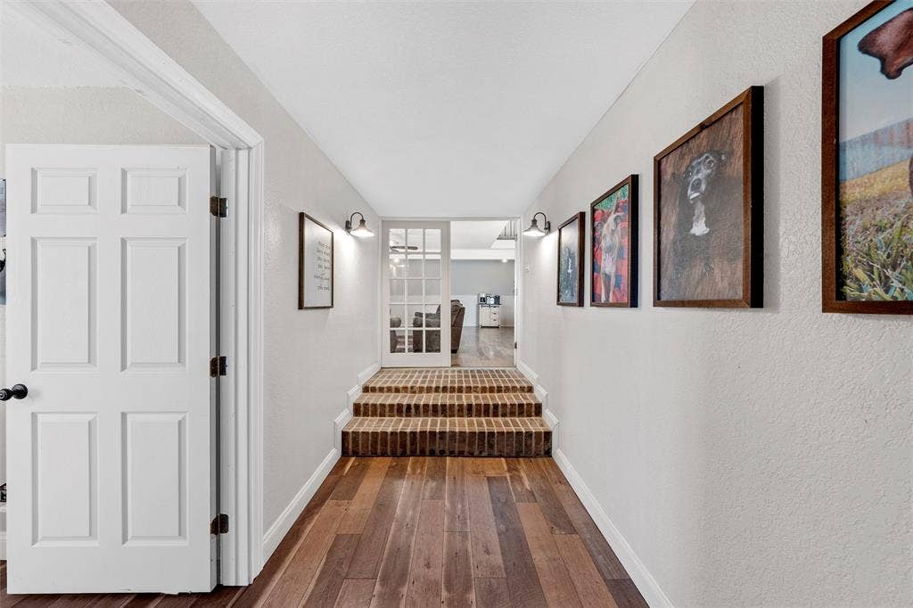 518 Warren Road, Lorena, TX 76655