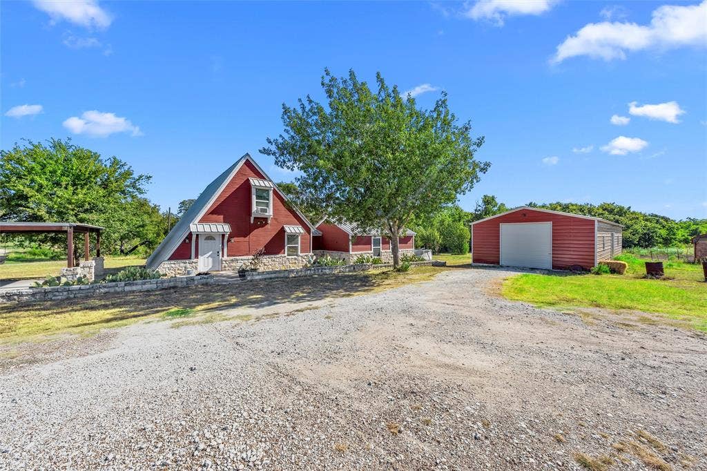 518 Warren Road, Lorena, TX 76655