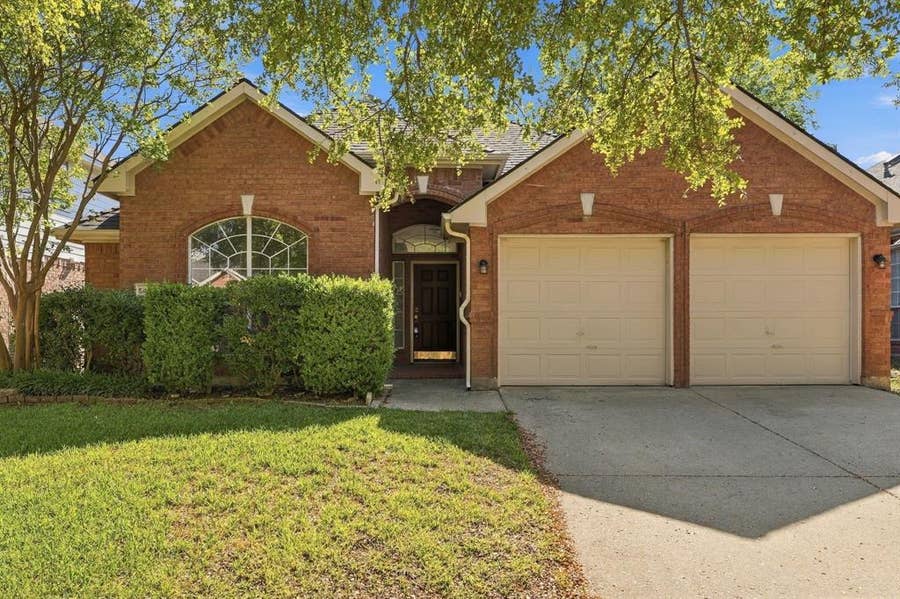 Property photo for 5425 Pebble Court, McKinney, TX