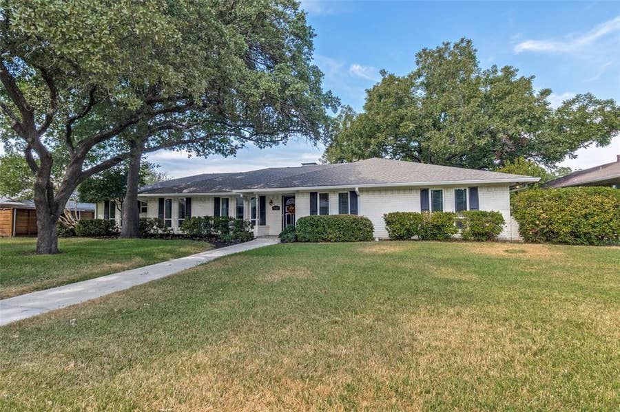Property photo for 7625 Woodstone Lane, Dallas, TX