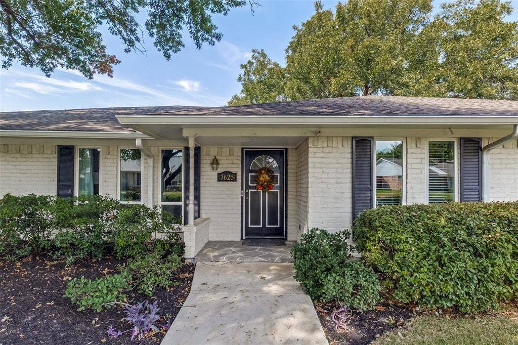7625 Woodstone Lane, Dallas, TX 75248
