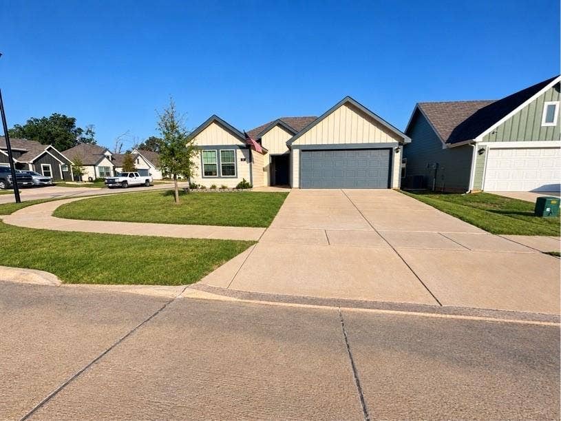 Property photo for 192 Hunters Way, Canton, TX